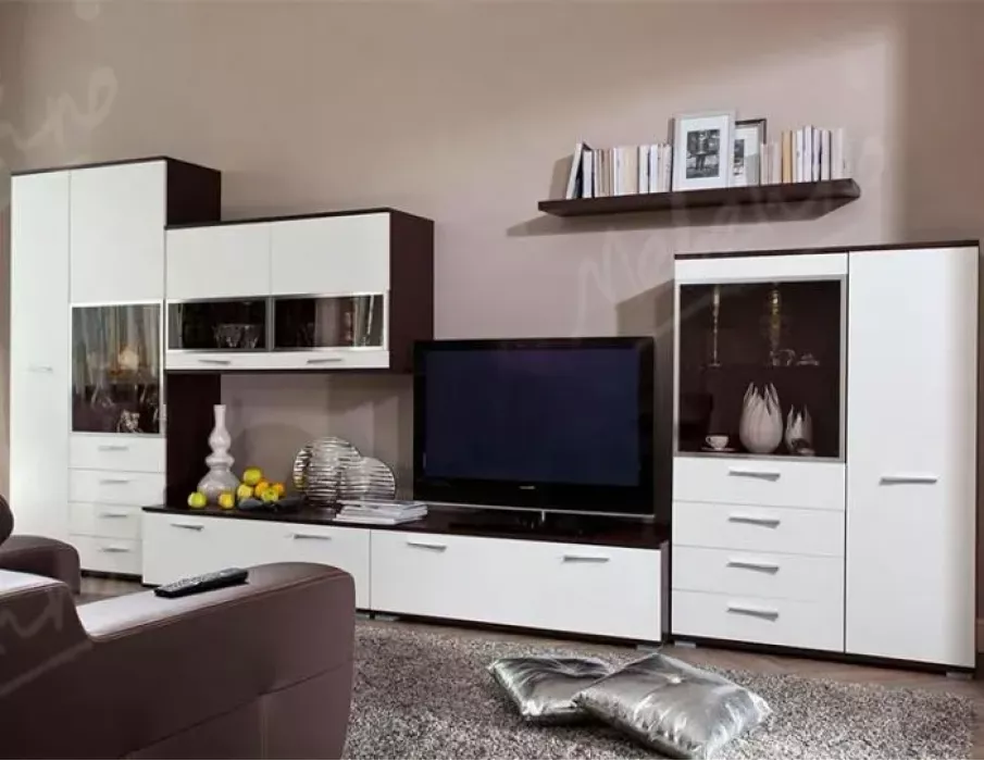 Модульная белая гостиная с темными витринами PC383