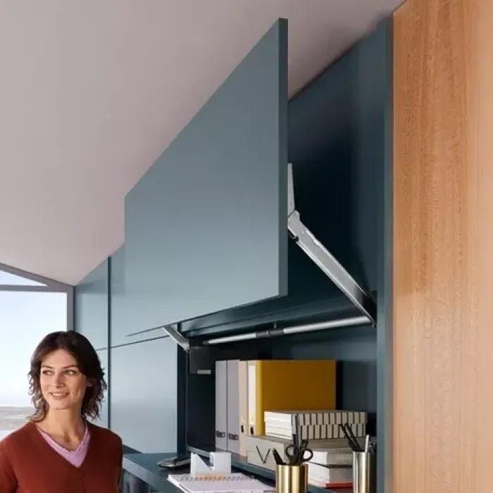 Вертикальный подъемный механизм AVENTOS HL top