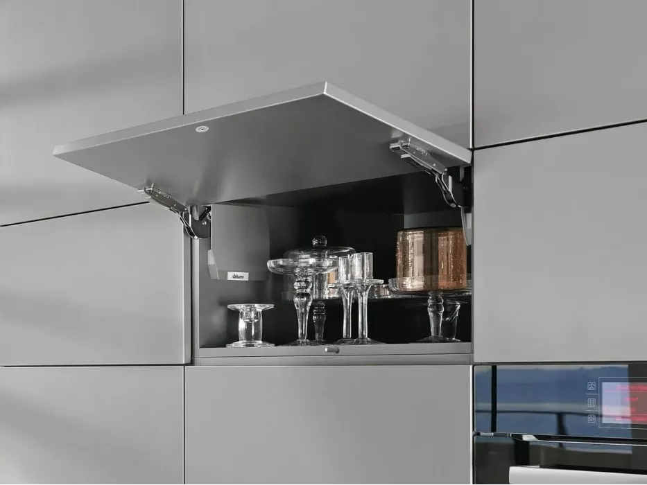 Поворотный подъемник AVENTOS HK-S TIP-ON