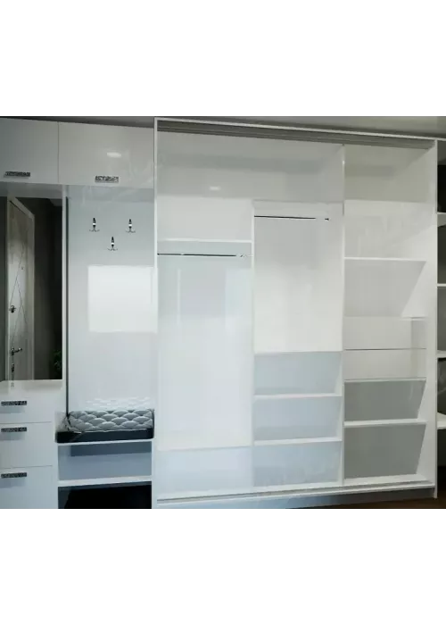 Многофункциональный шкаф купе с боковыми полками Е245