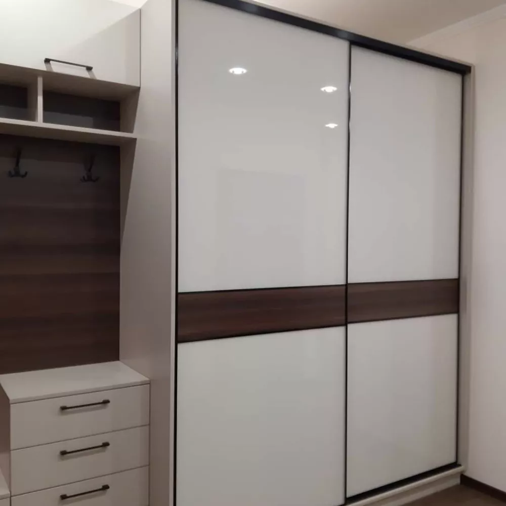 Шкаф-купе в прихожую 66 000 ₽